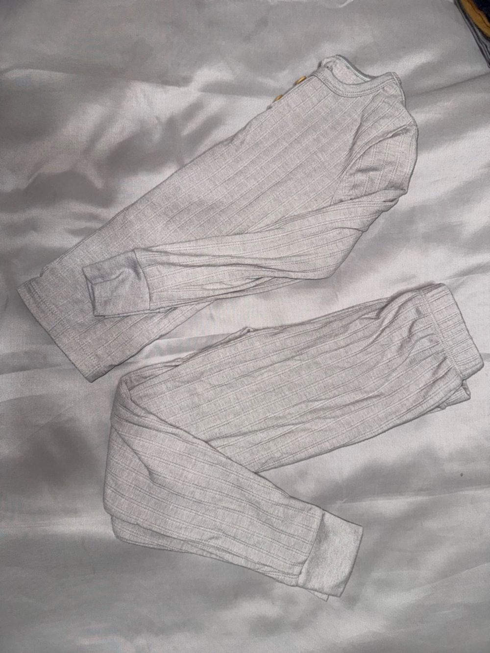 GUC | 3T Pajama Two-Piece Set in Light Gray